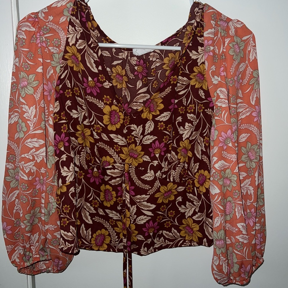 Sienna Sky blouse Size M